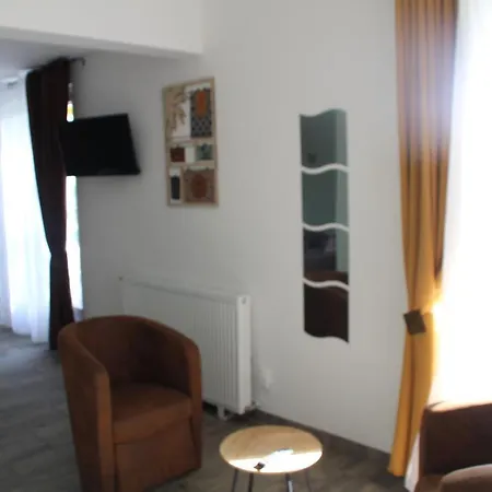 Le Clos De L'o فندق مبيت وإفطار Les Peintures