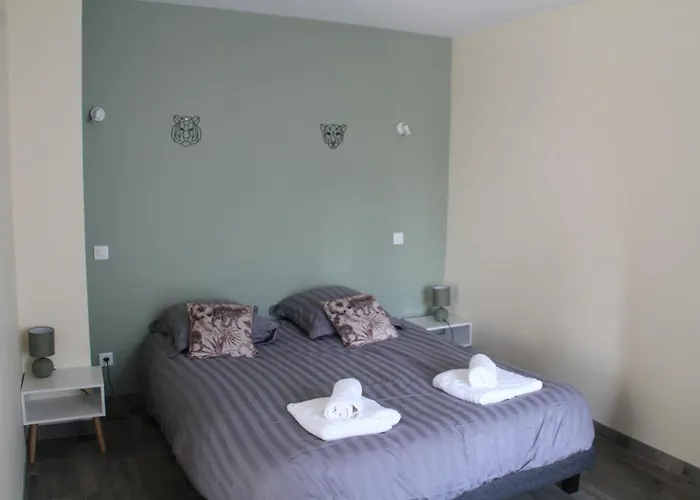 Bed and Breakfast Le Clos De L'o Les Peintures