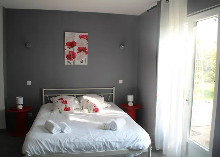 Le Clos De L'o Bed and Breakfast