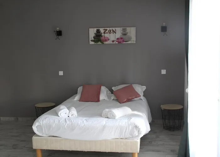 Le Clos De L'o 3* Les Peintures